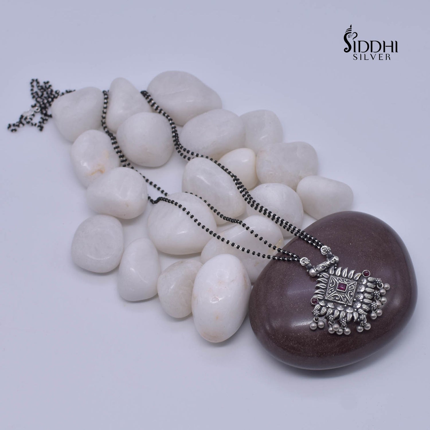 28" Chain mangalsutra chokda pendal