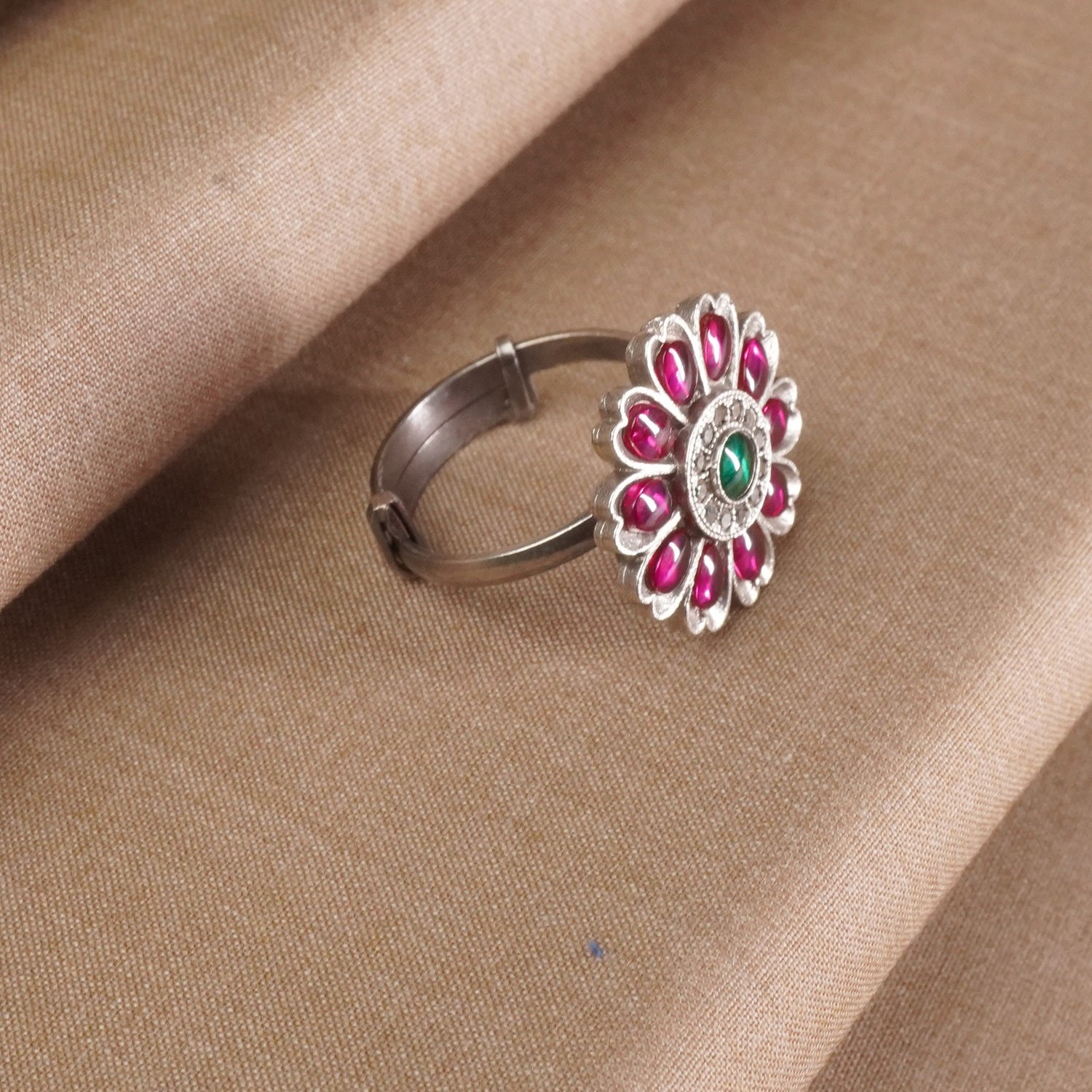 Adjustable Silver AD Kemp Ring