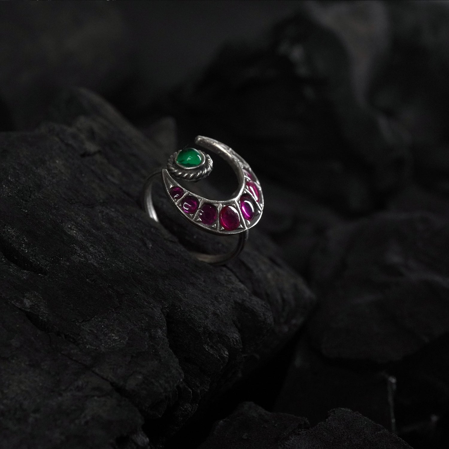 silver chandrakor ring design