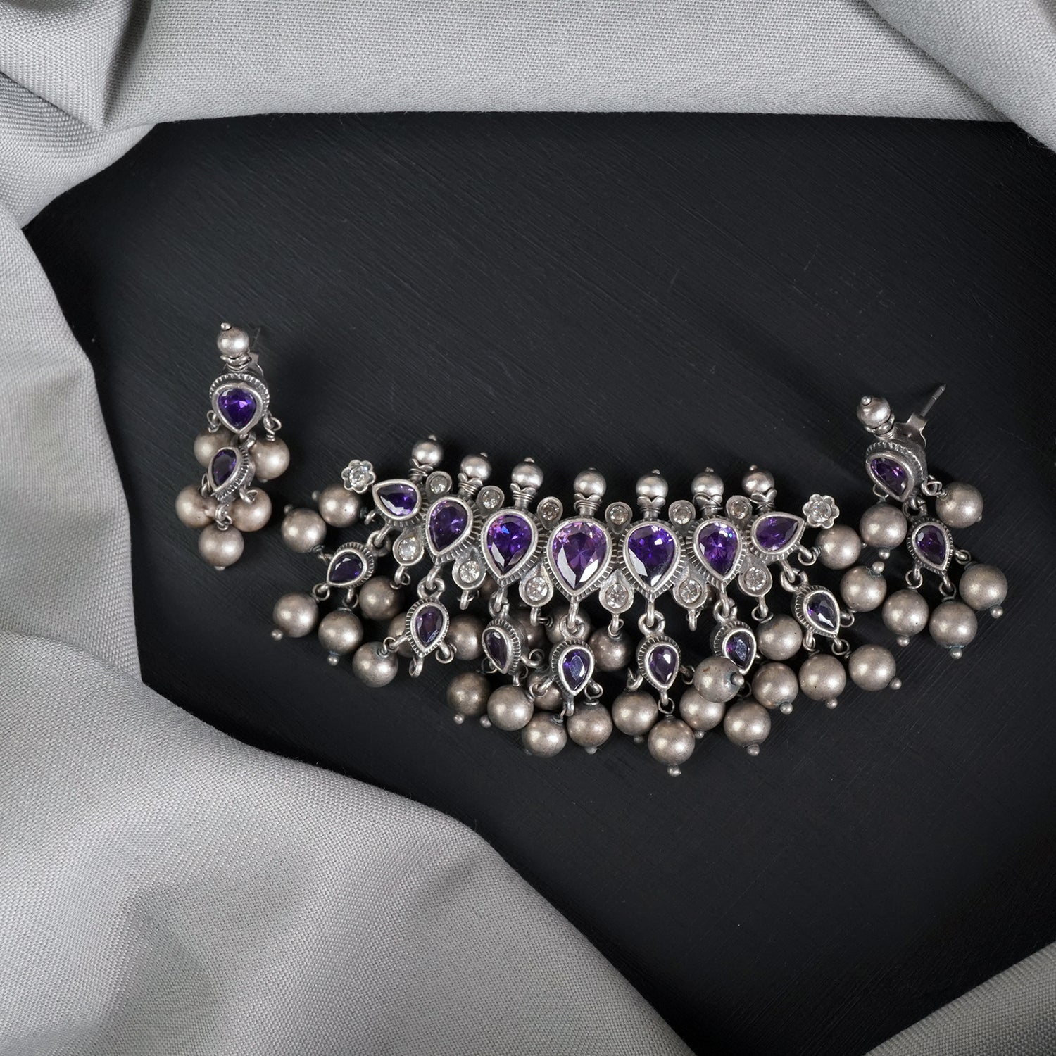 Silver Amethyst Tanmani Pendant With Earrings And Silver Beads