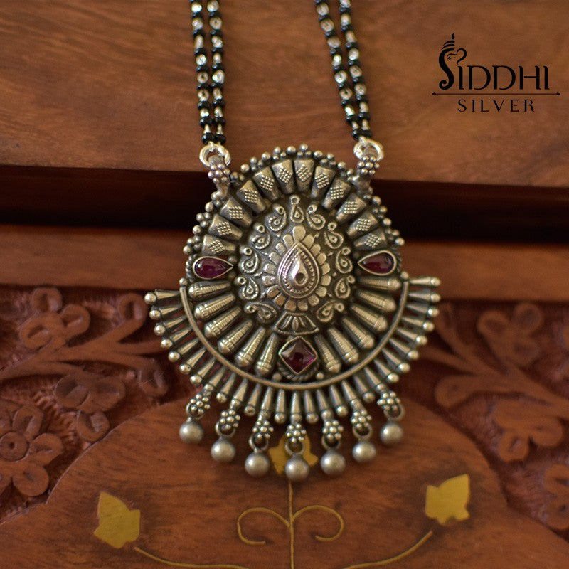 Chain mangalsutra saaj paan pendal