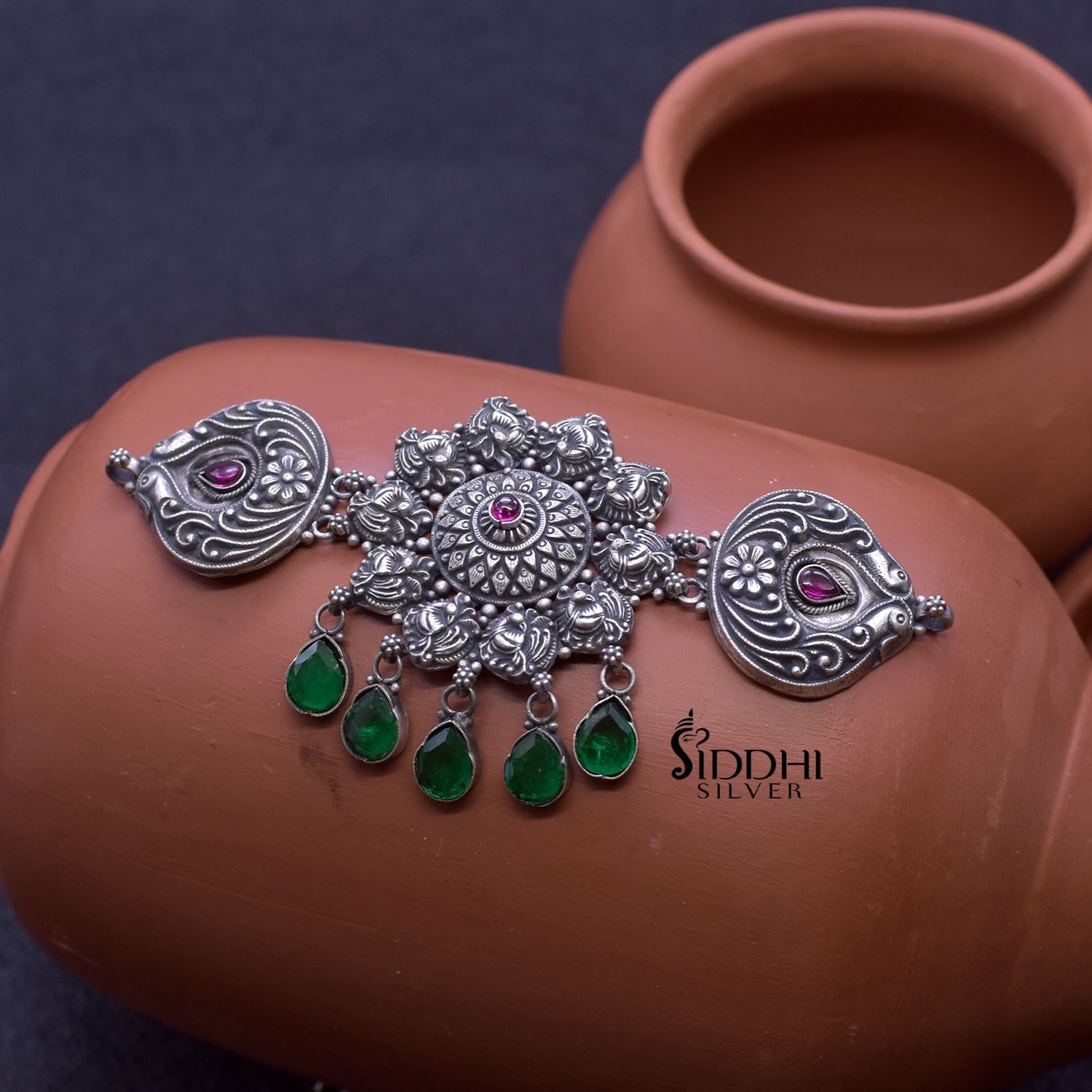 Choker green paan