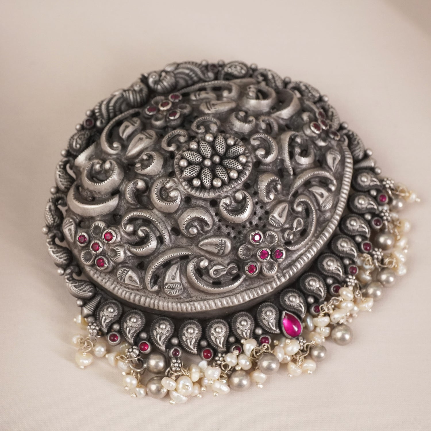 Silver Long Nagasi Pendant With Pearls
