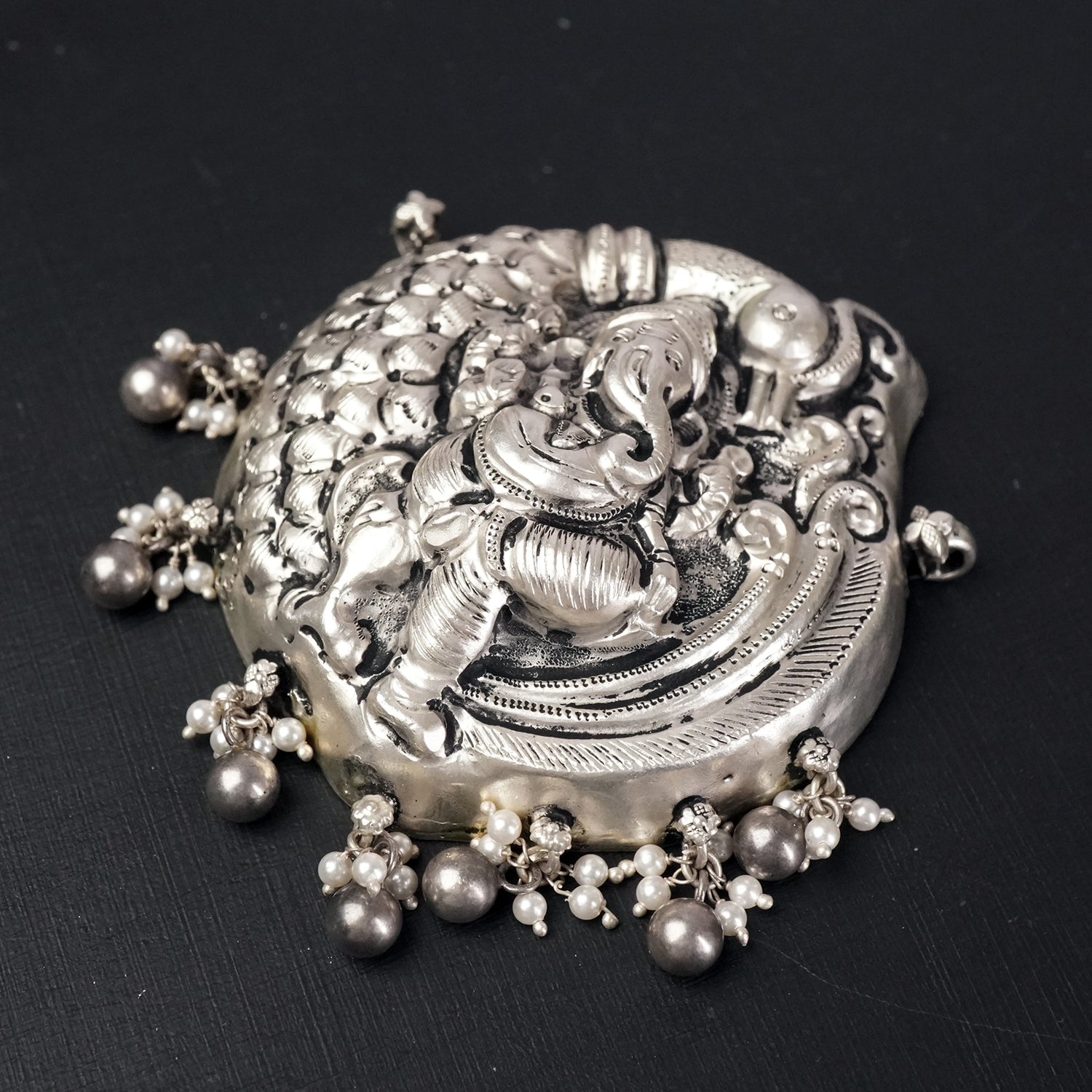 Silver Nakash Ganesha Pendant (Customizable)