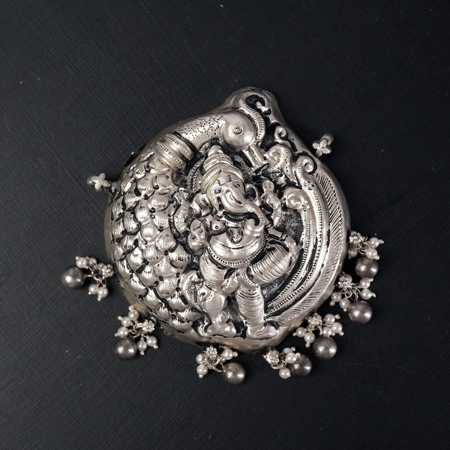 Silver Nakash Ganesha Pendant (Customizable)