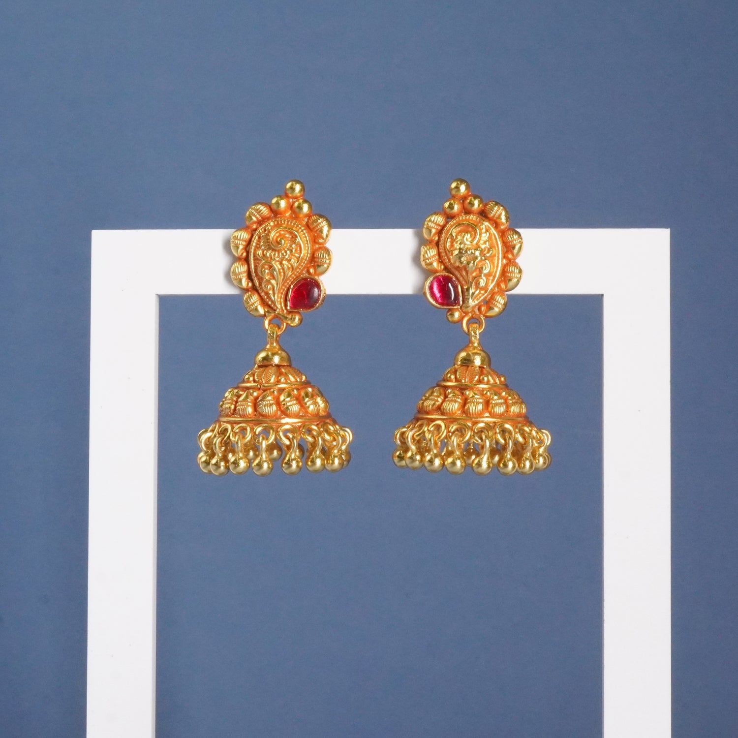 Silver Gheru Finished Gold Plated Zhumkis