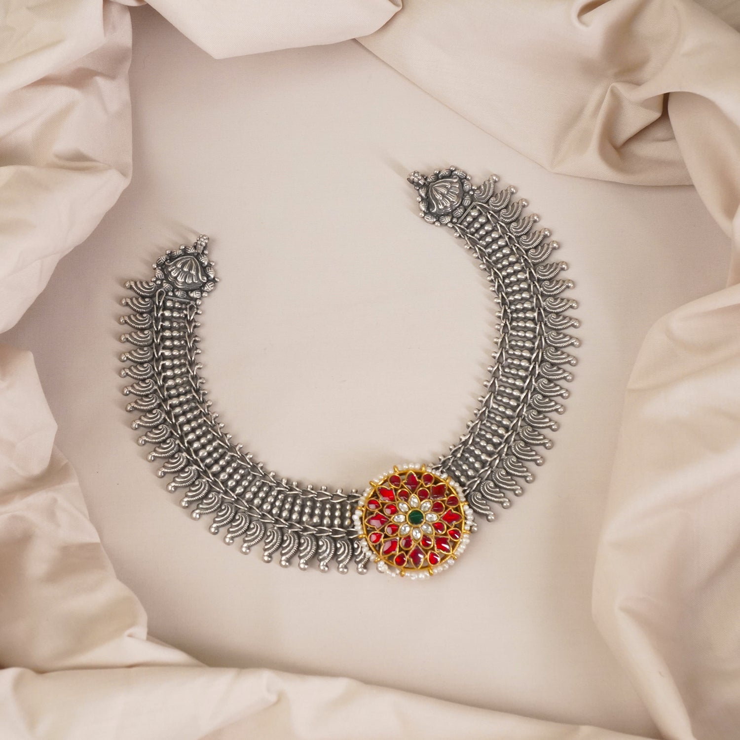 Silver Dual Tone Kundan Necklace