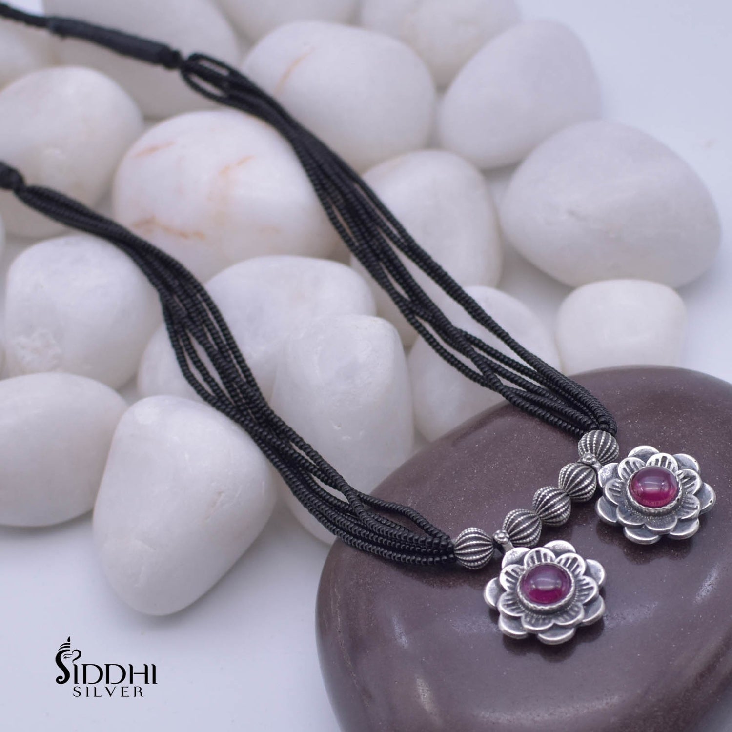 Kolhapuri vati mangalsutra surya pendant