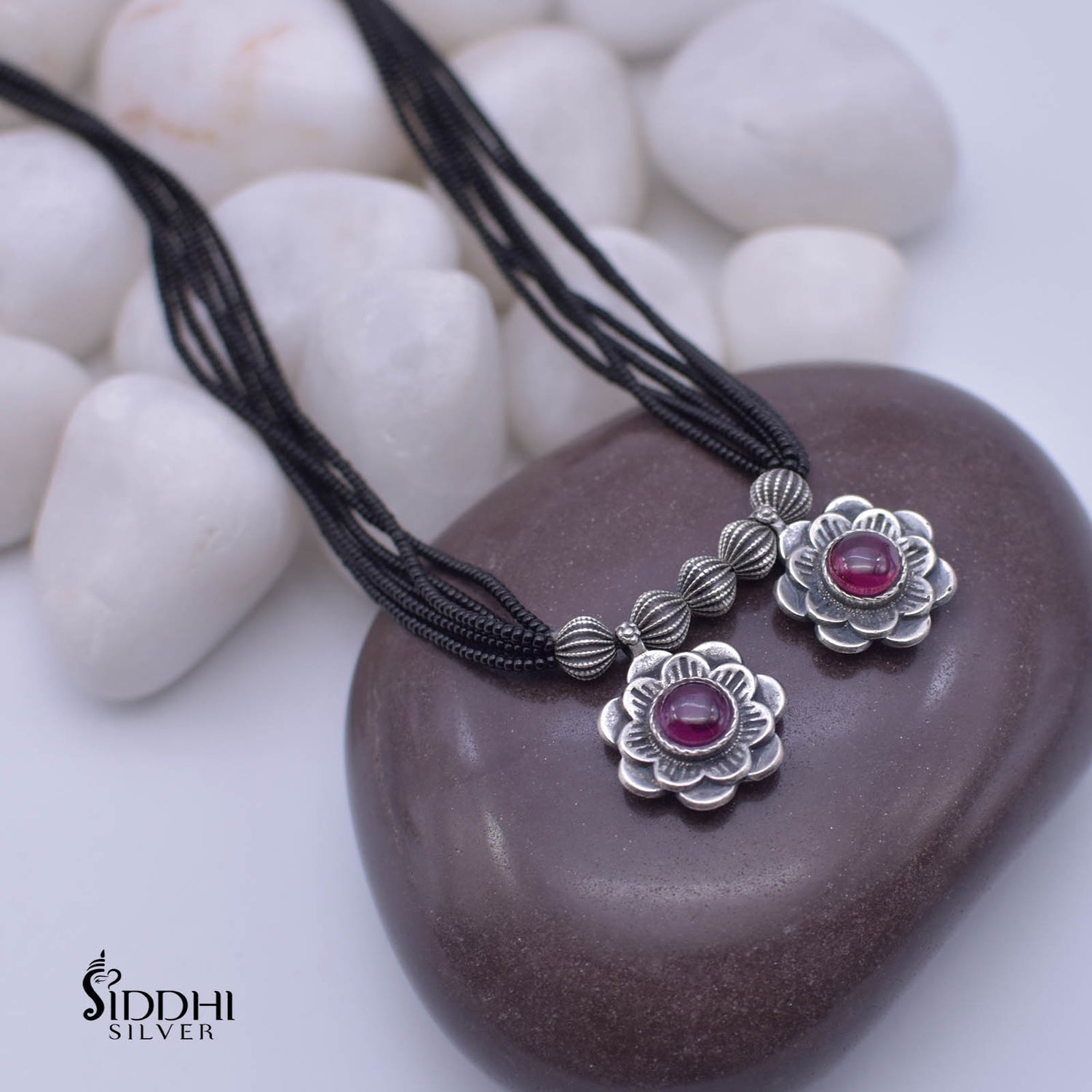 Kolhapuri vati mangalsutra surya pendant