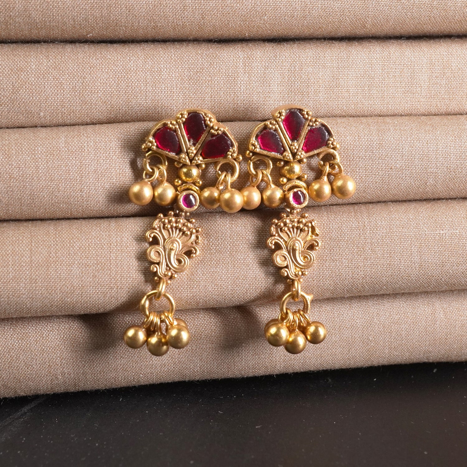 Gold Plated Kundan Saaj Earrings