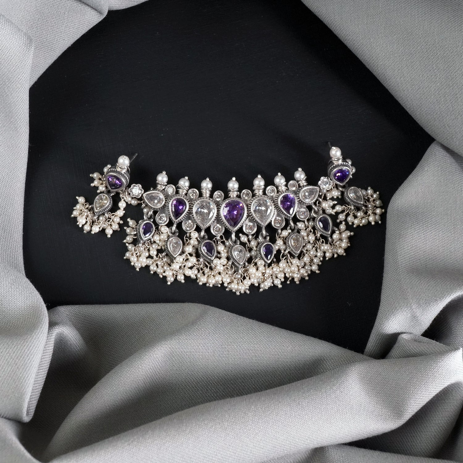 Silver 7 Paan Tanmani amethyst-white with earrings