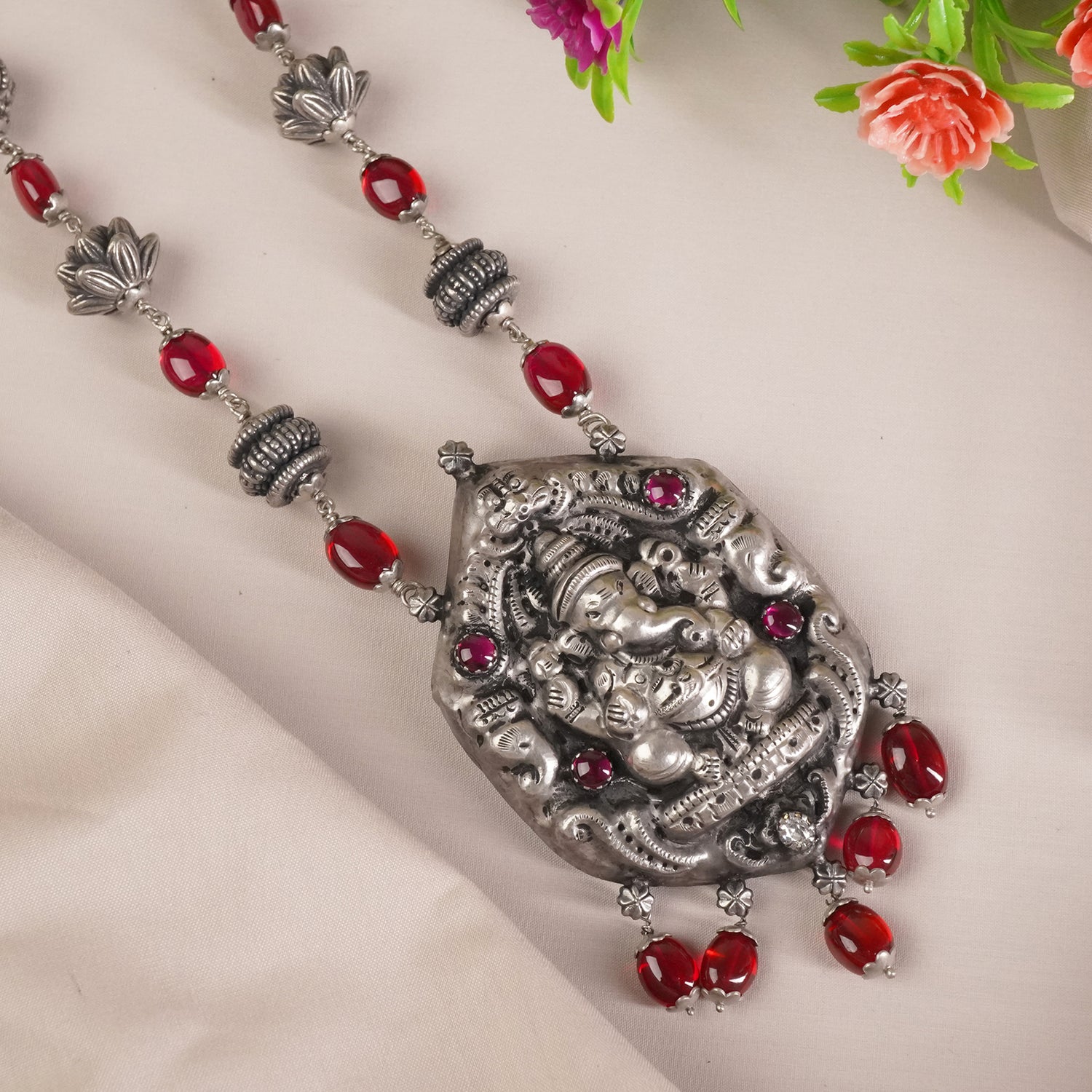 Long Silver Nagashi Ganesha Necklace (Nakshi Ganesha Silver Necklace)