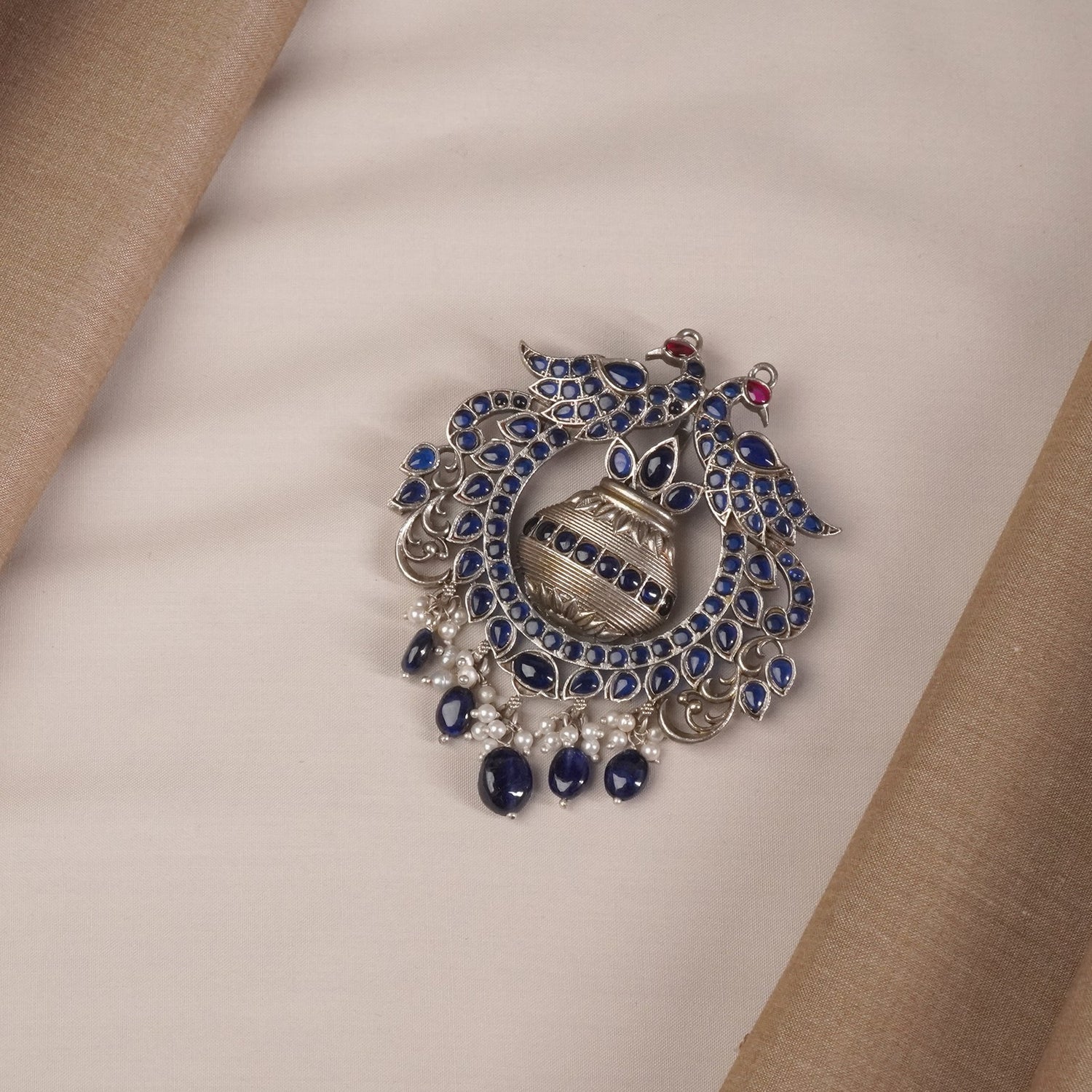 Silver Kalash Pendant With Blue Kemp Stones