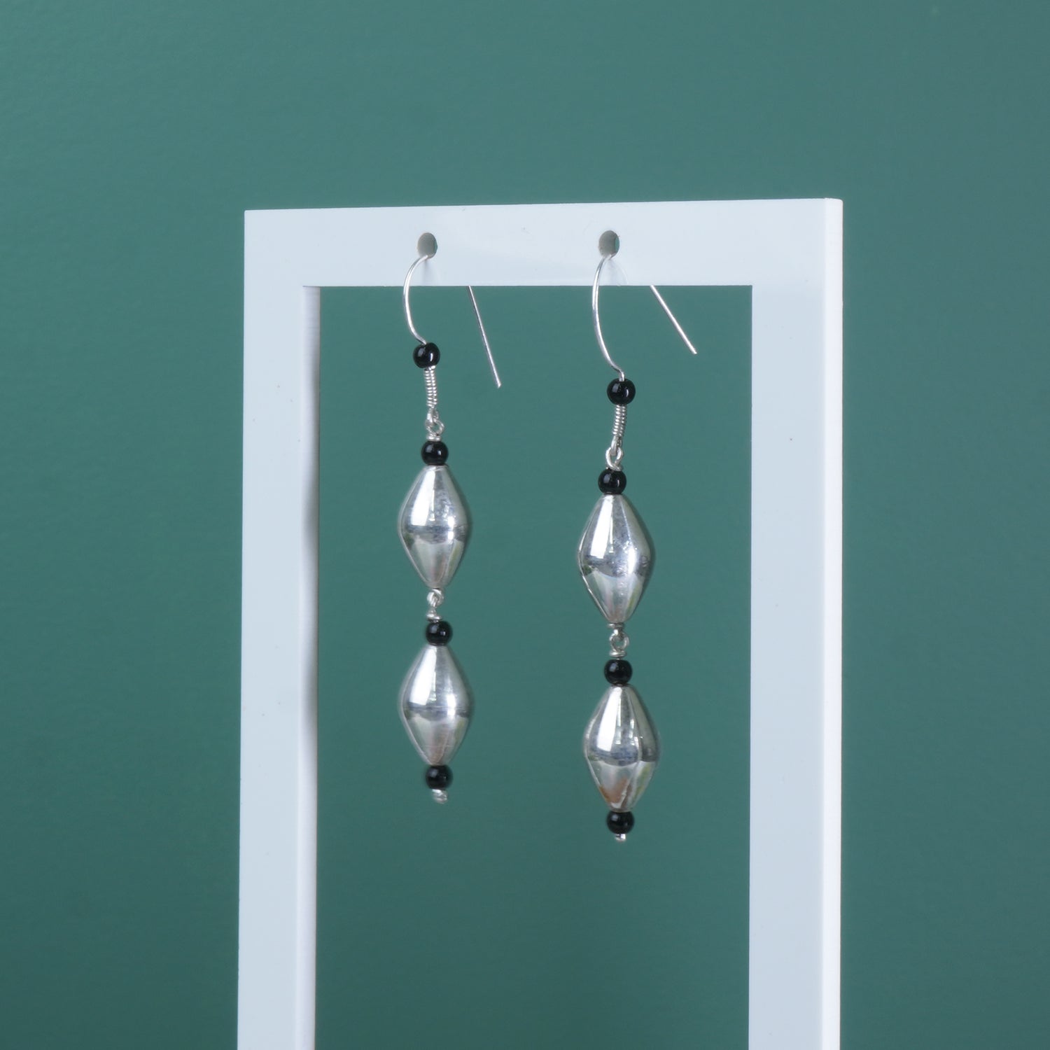 simple silver bormala earrings design