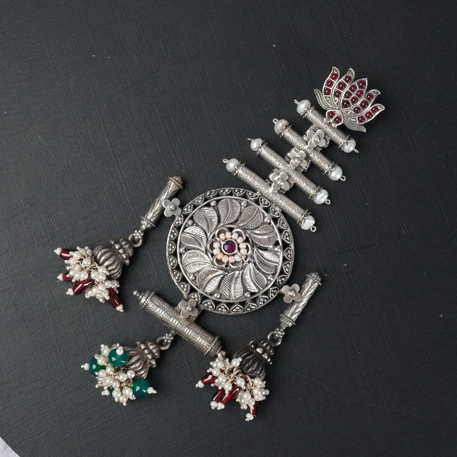 Long Silver Pendant With Kemp Stones