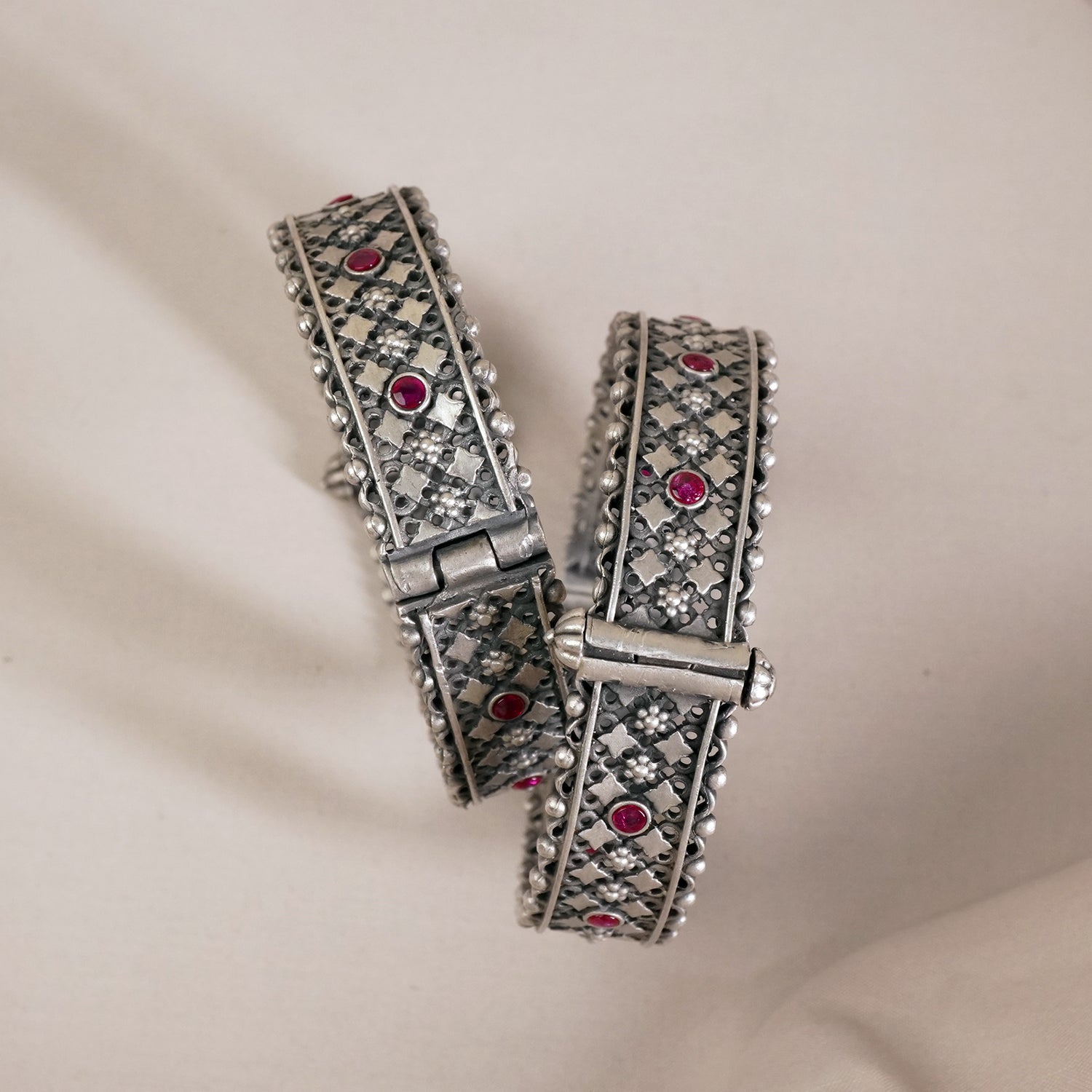 Silver Bangles Patti Design (Pair)