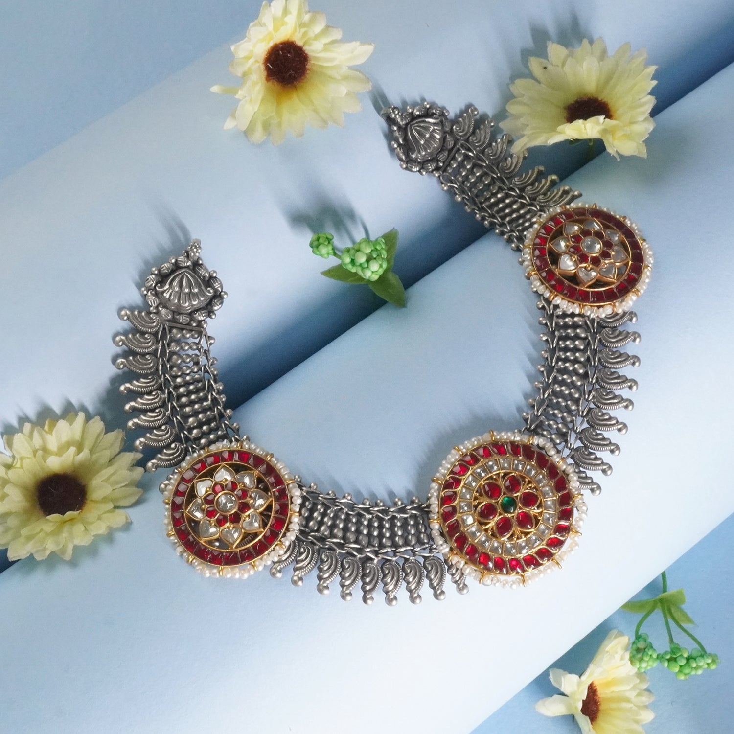 Silver Dual Tone Necklace With Handmade 92.5 Silver Kundan Pendants