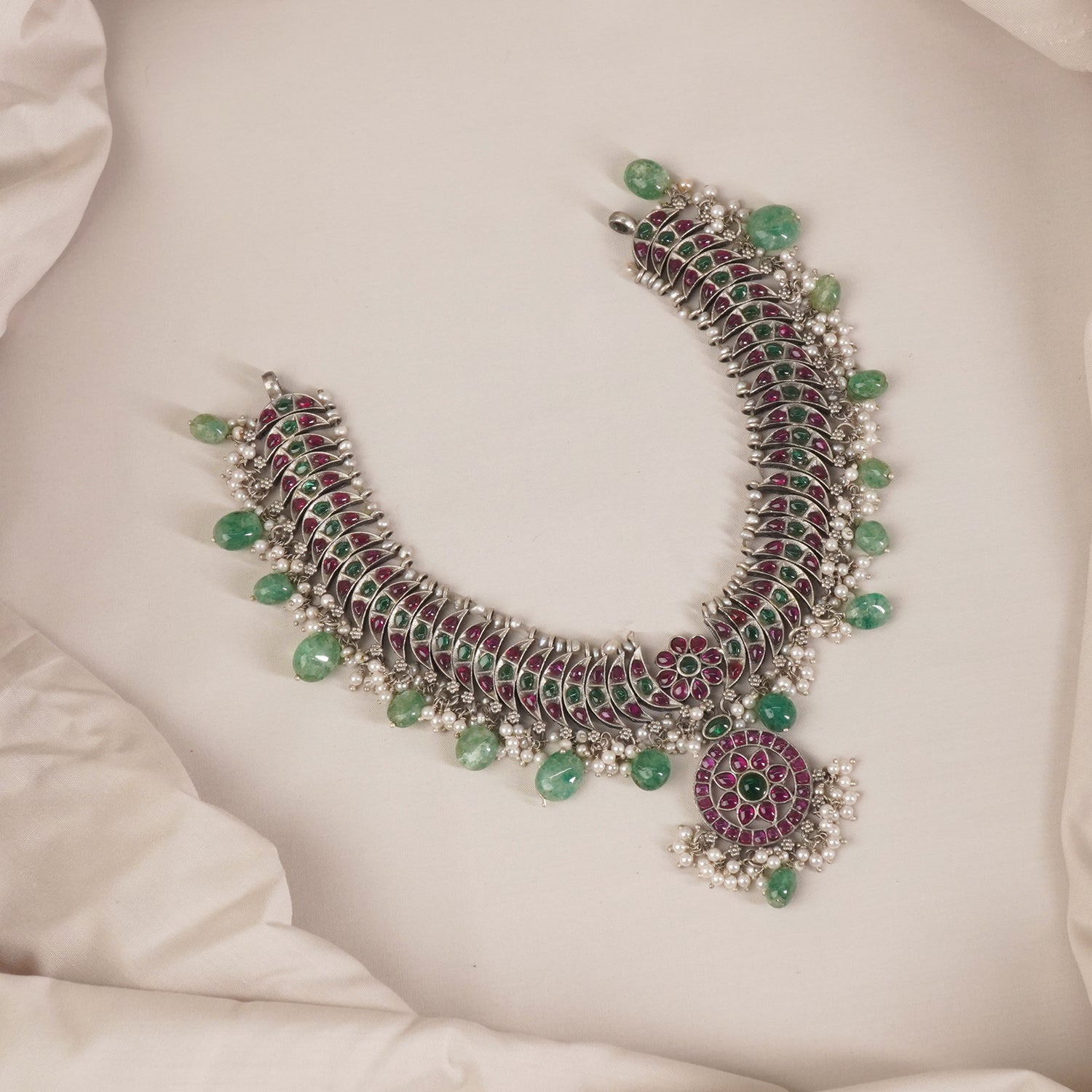 Silver Pota Stones Necklace