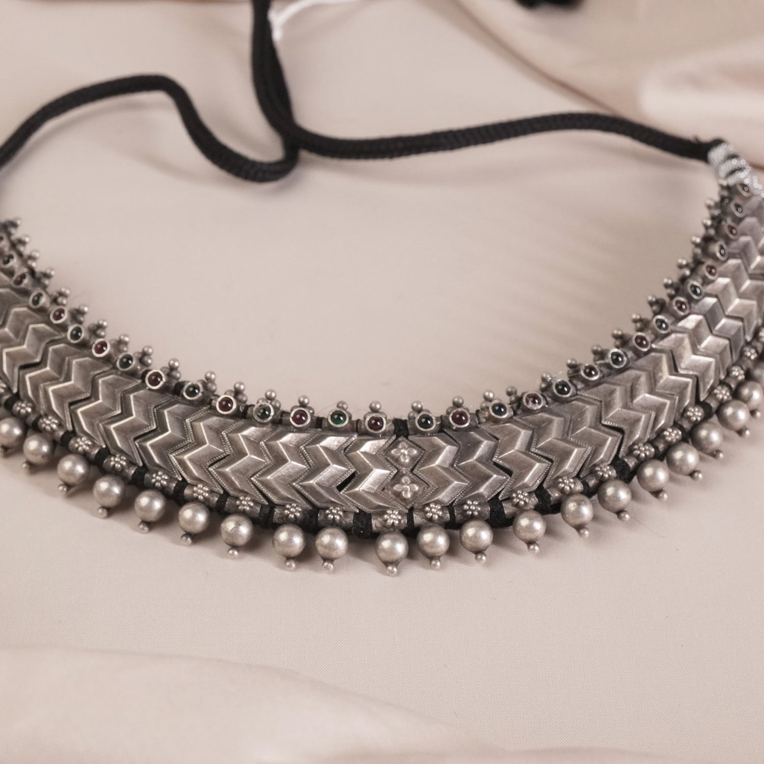 Silver Kolhapuri Thushi W Tik Design