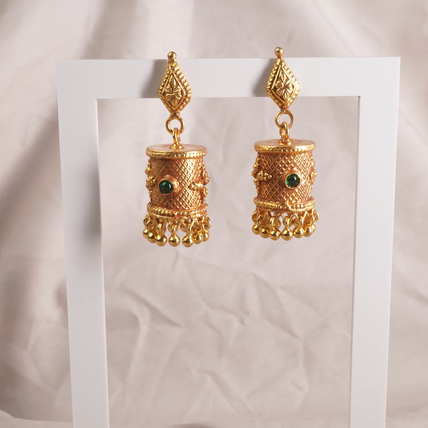 Regal Antique Gold Plated Silver Latkan Zhumki