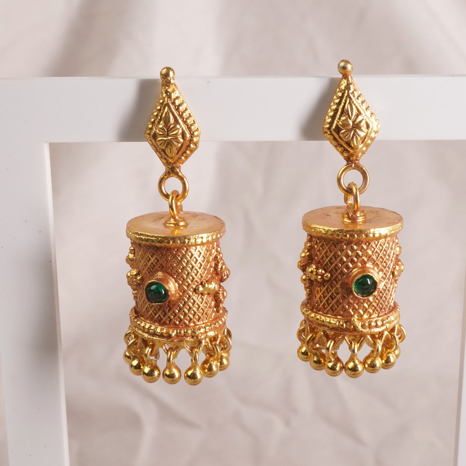 Regal Antique Gold Plated Silver Latkan Zhumki