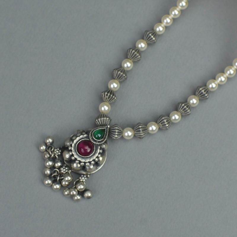 silver moti mala with saaj ghat pendant