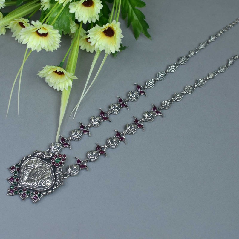 elegant long silver necklace