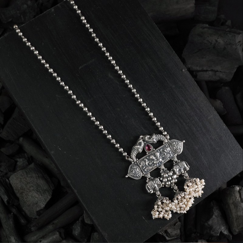 Silver kirtimukha necklace design