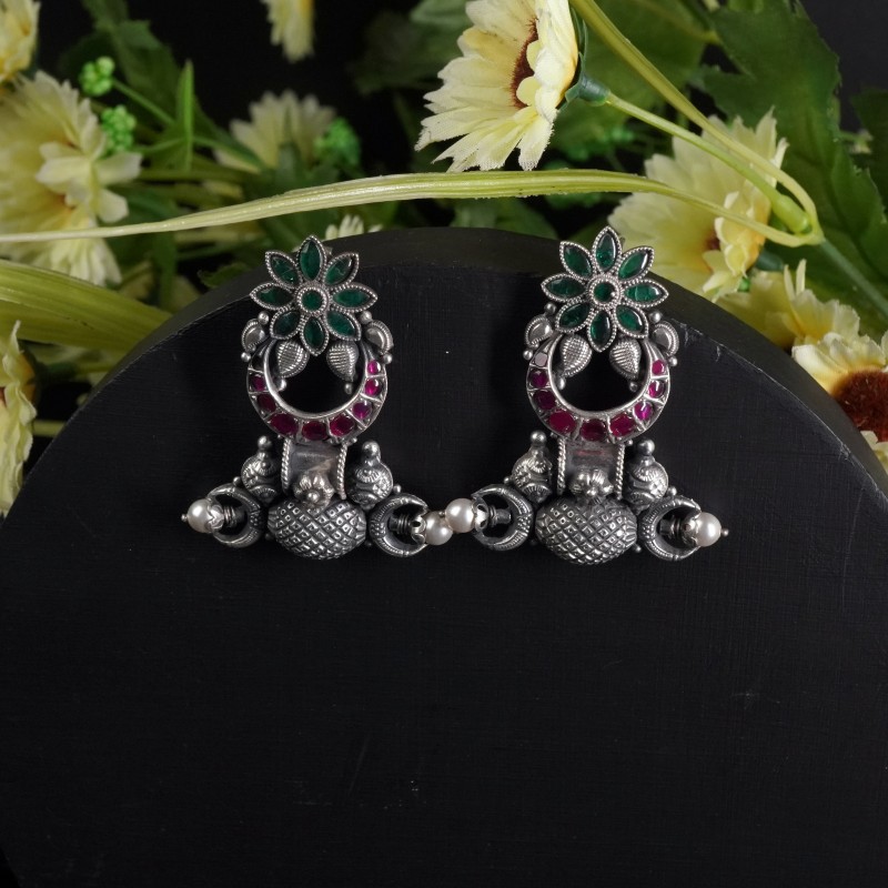 silver red and green earrings design