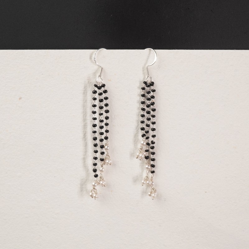 latkan earrings with pearls