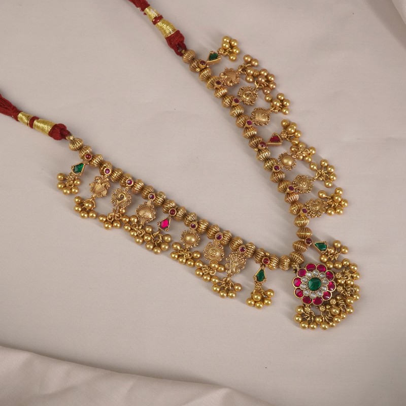 silver kolhapuri saaj necklace design with jadau kundan pendant