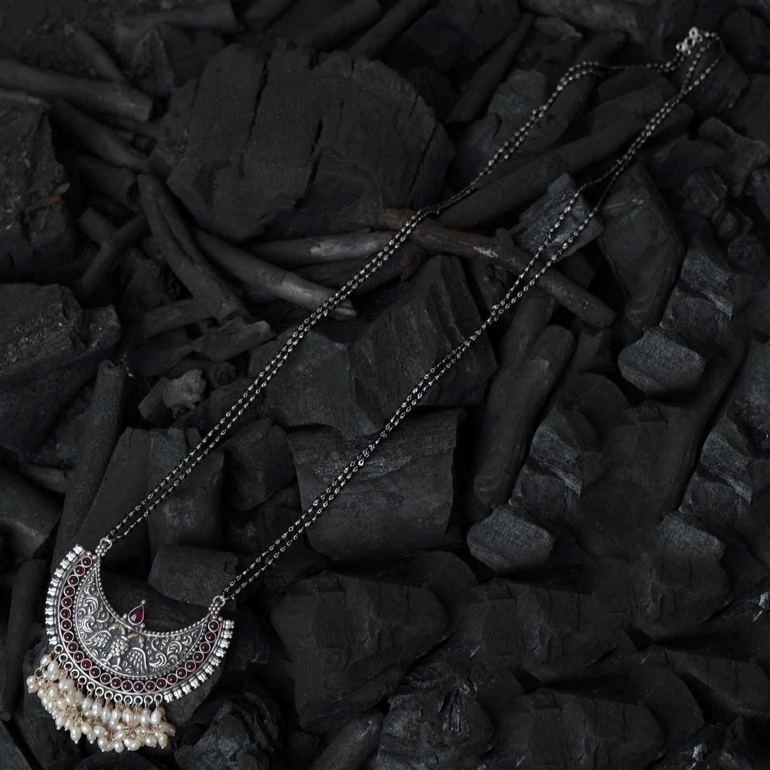 28" Chain mangalsutra chand-peacock pendal