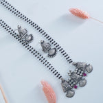 Close-up of KirthiMukh jointing pendant in 925 silver mangalsutra
