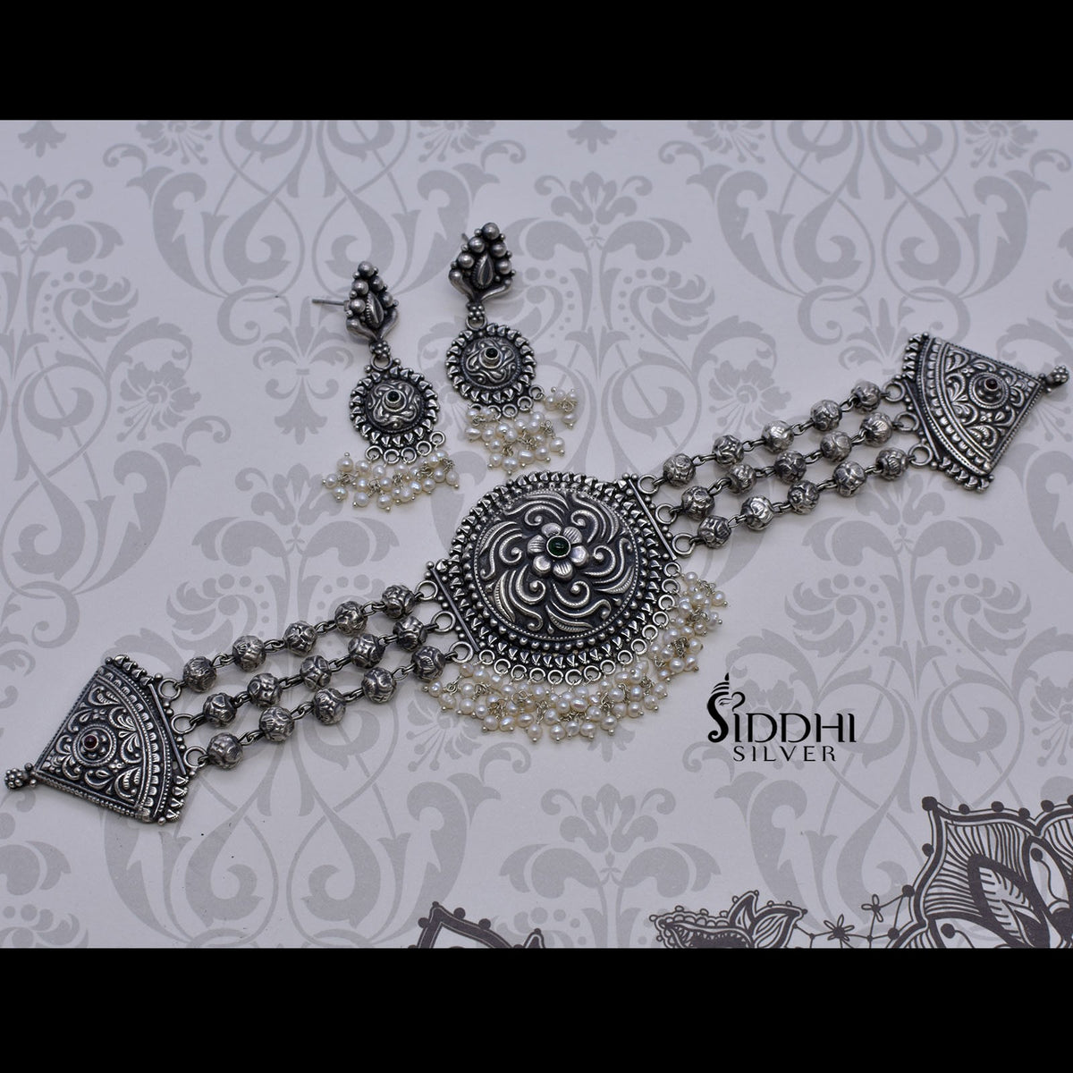 Pure silver choker necklace design