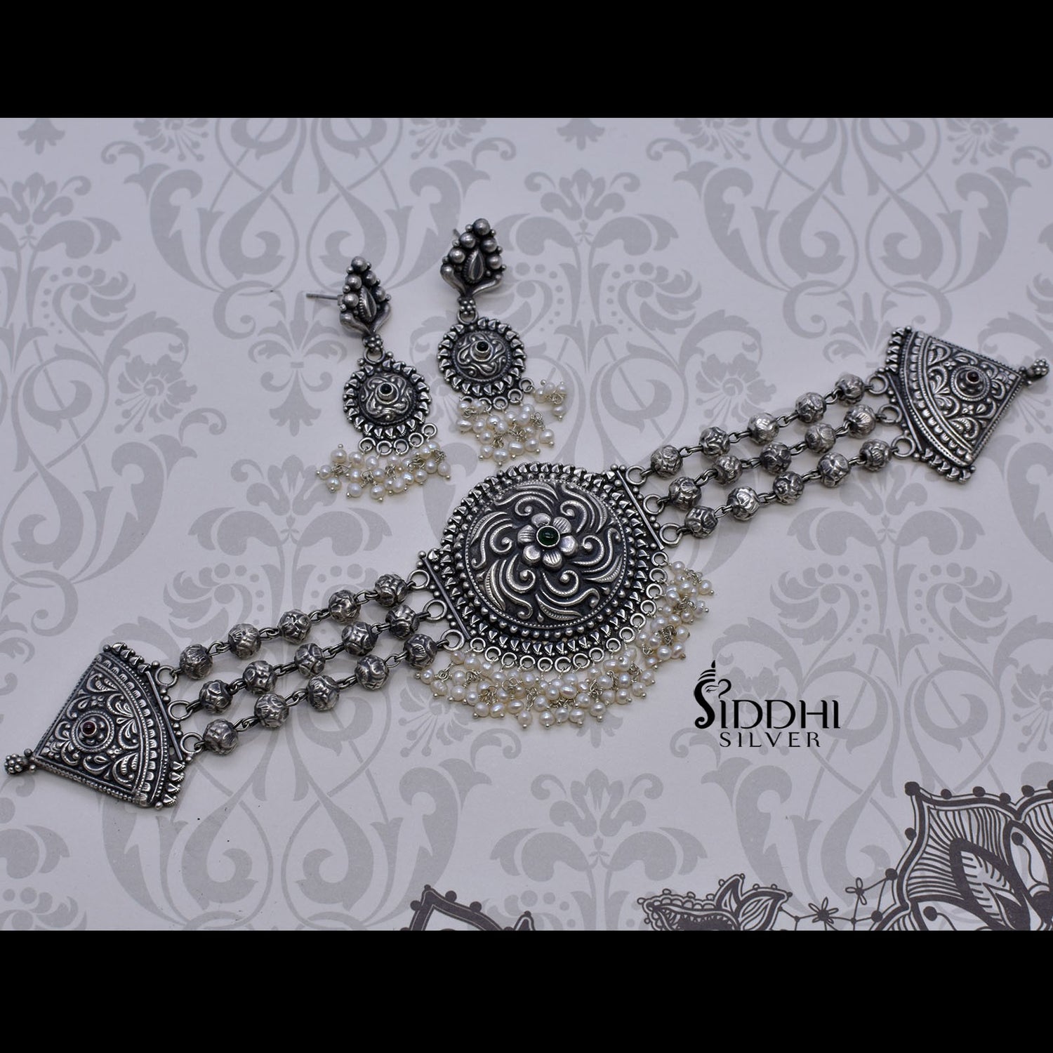 Pure silver choker necklace design