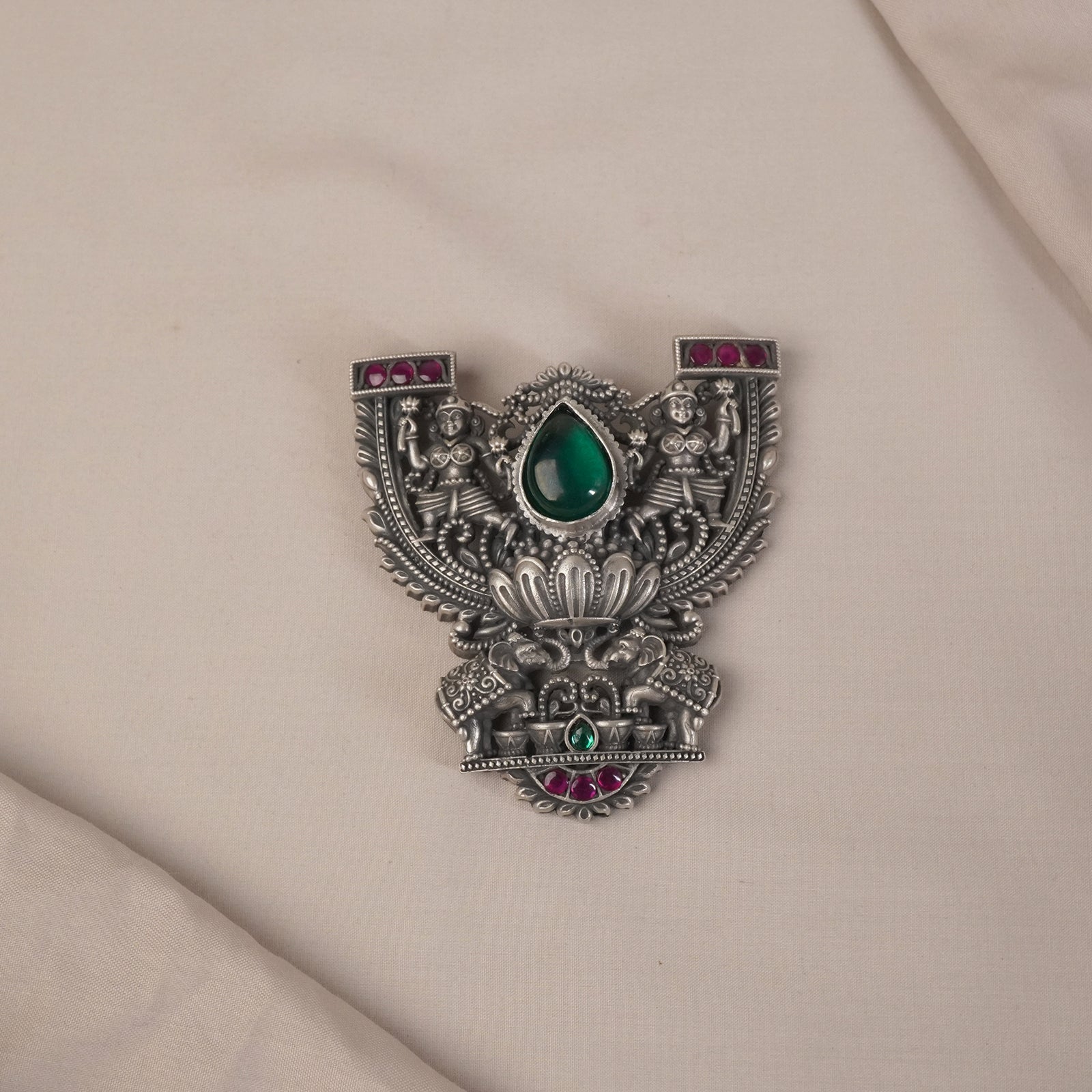Silver temple pendant 3D kemp stones