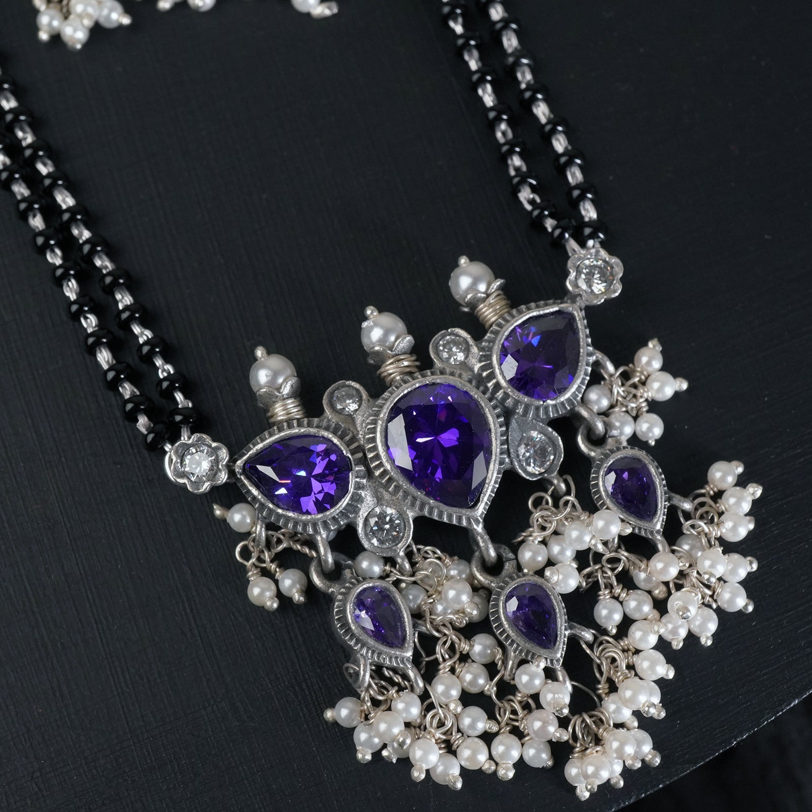 Traditional Amethyst Tanmani Mangalsutra with Paithani saree