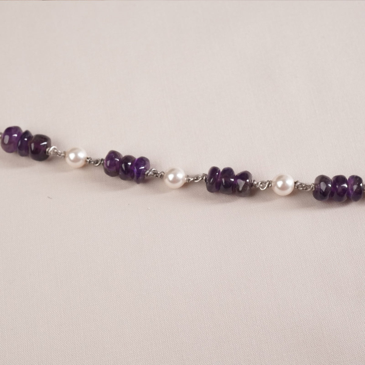 Amethyst Silver and pearl Chain