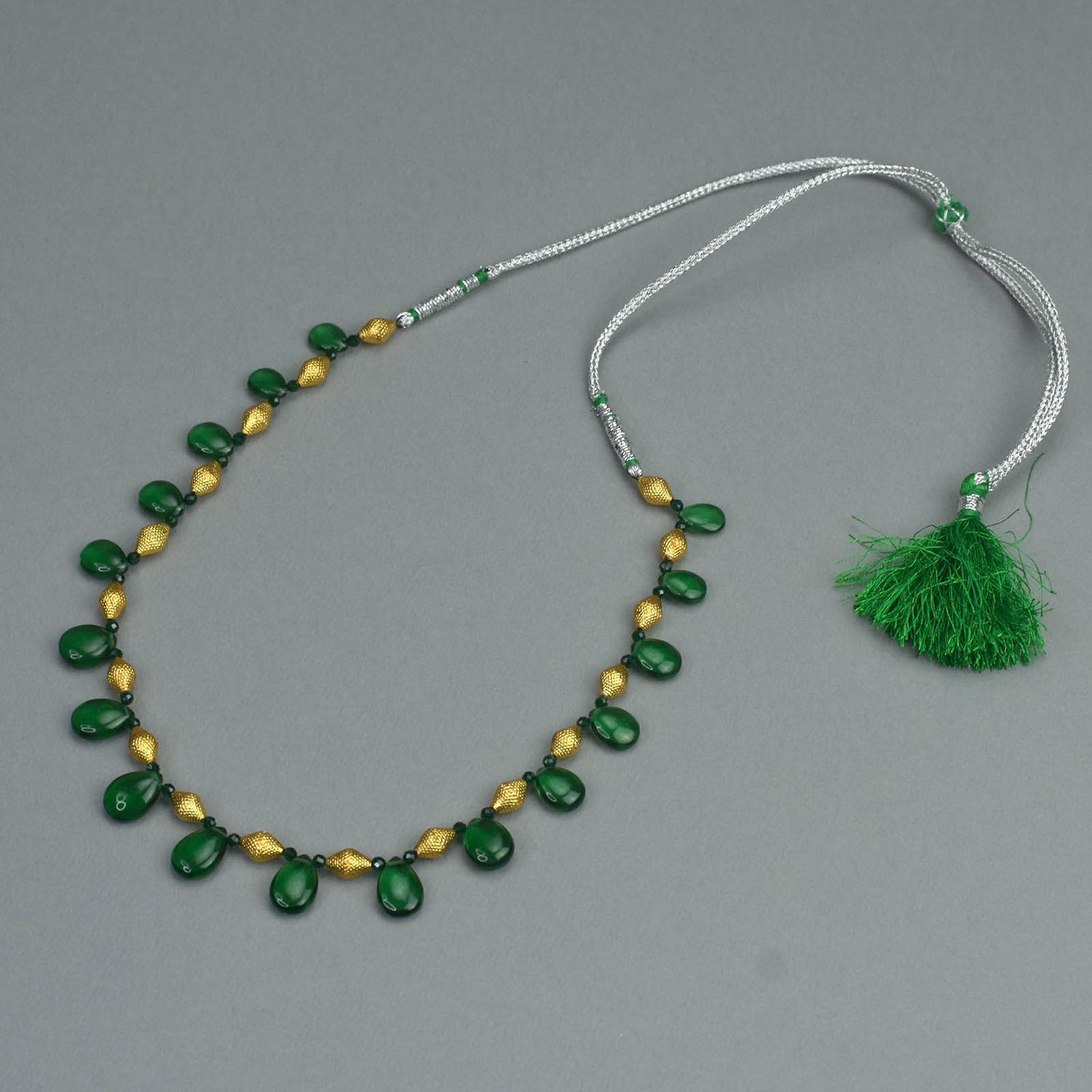 Dholki beads pota stone necklace green