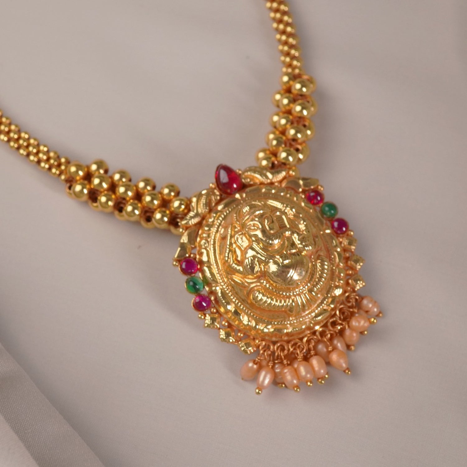 gold plated silver thushi design