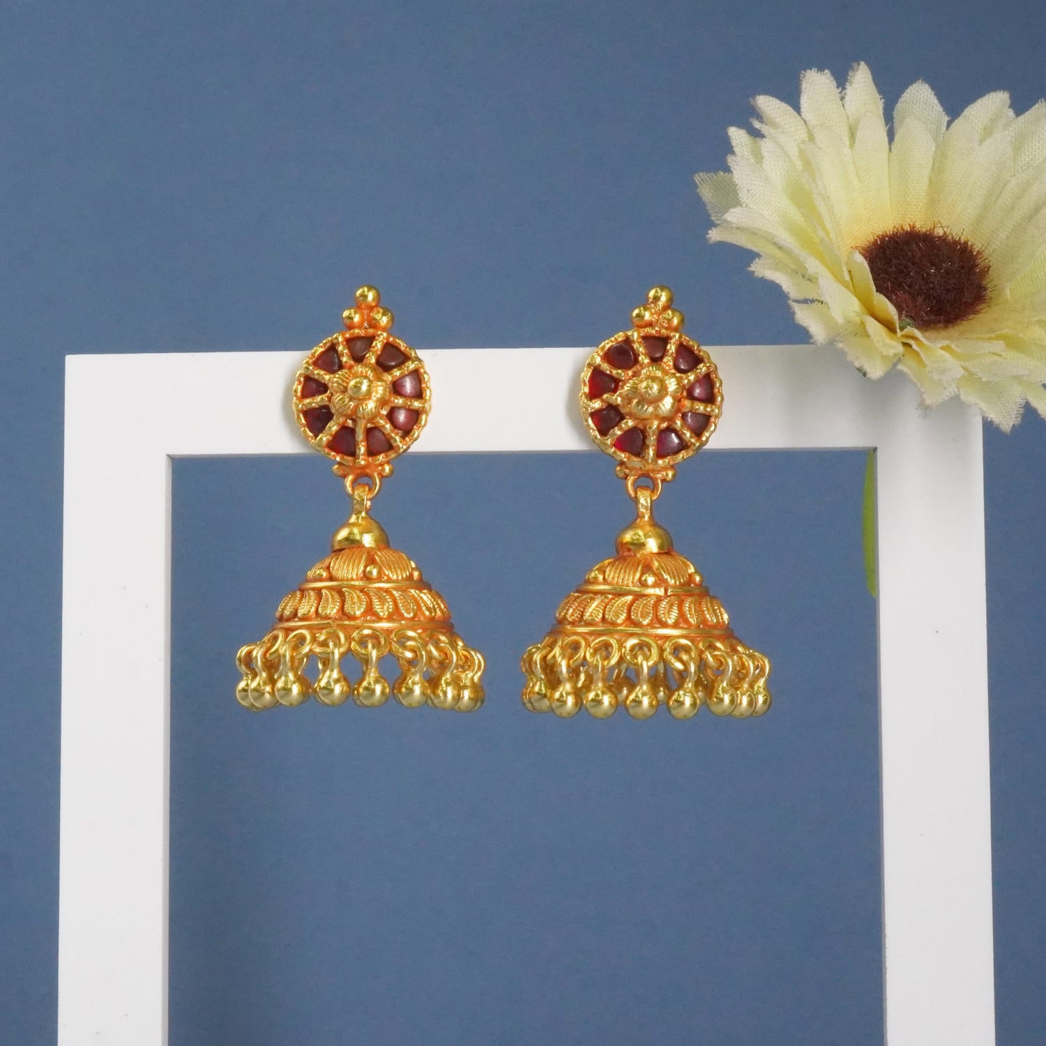 Silver Gold Plated Gheru Finished Zhumkis