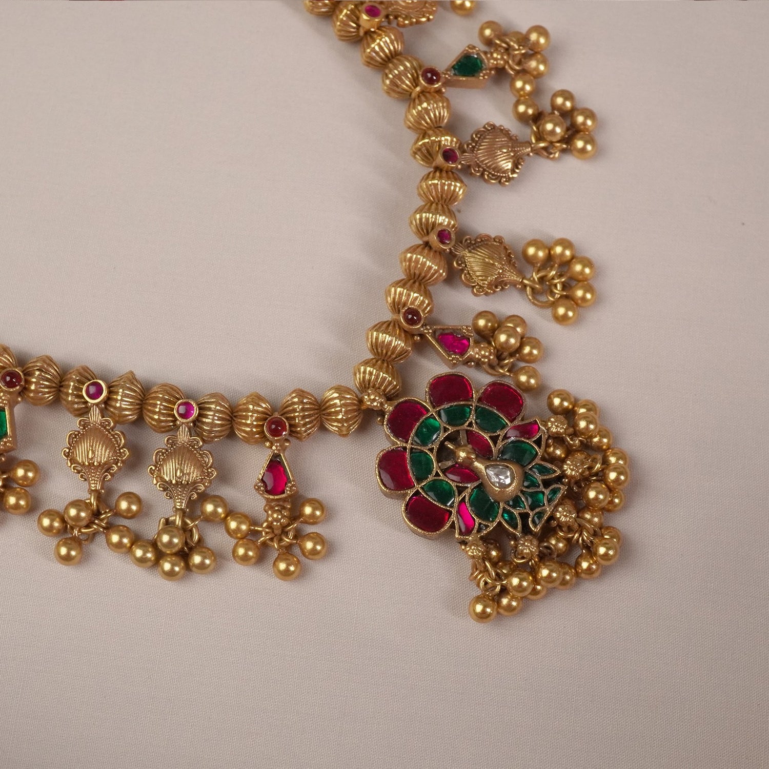 Gold Plated Maharashtrian Antique Kolhapuri Saaj with Kundan Peacock pendant