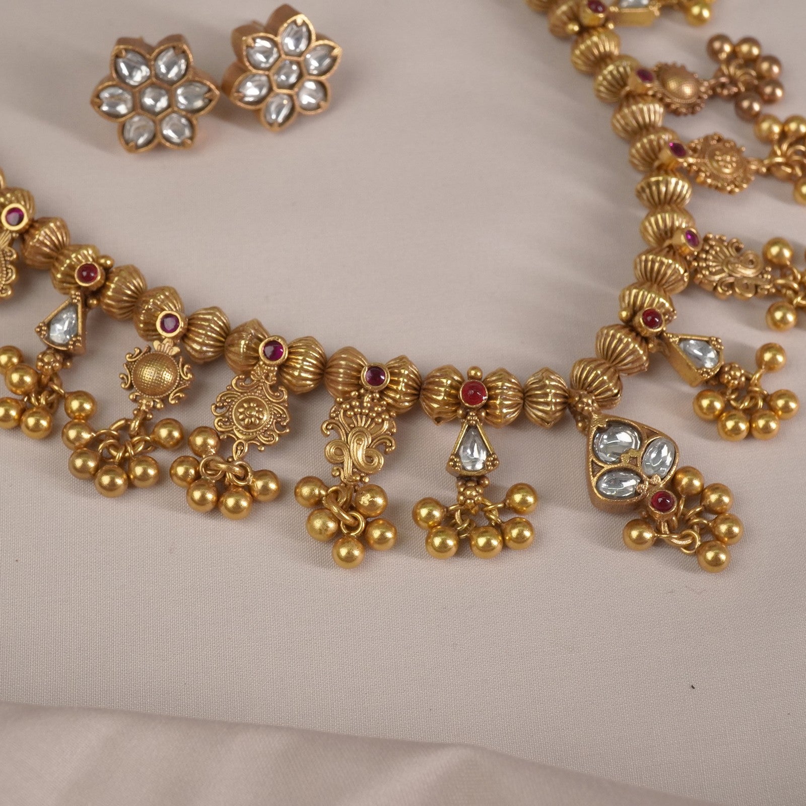 Gold Plated Fusion Kolhapuri Saaj With Earrings