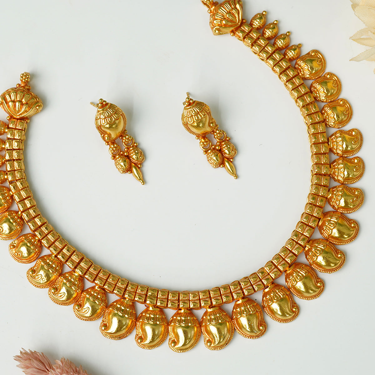 handmade traditional necklace