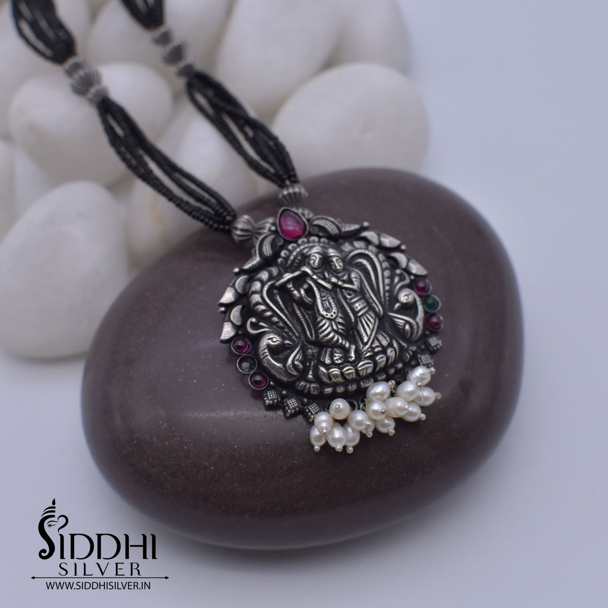 Kolhapuri Krishna Pendant Mangalsutra