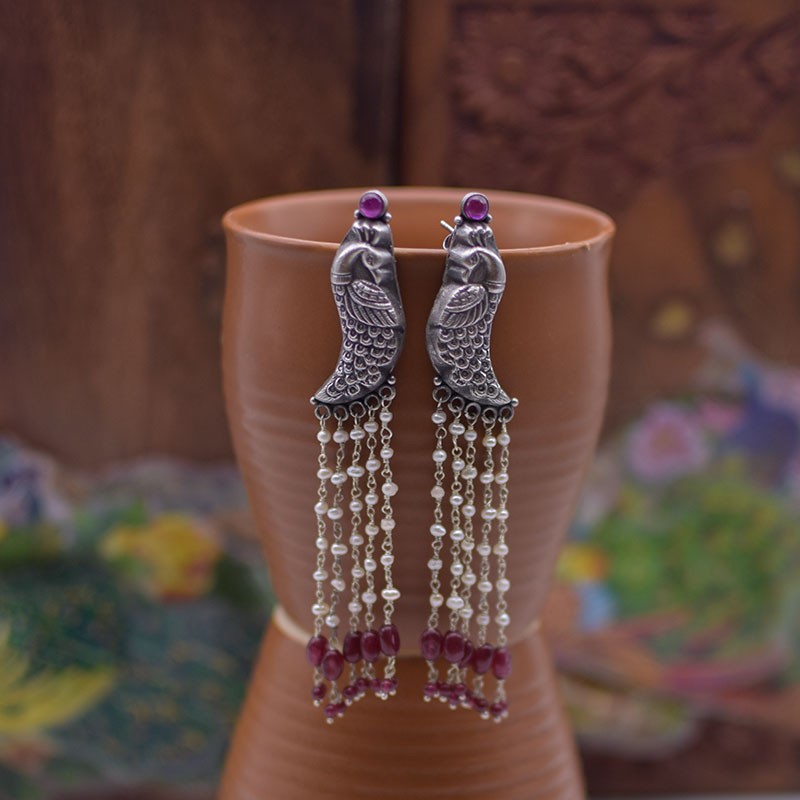 Laffa peacock earrings moti