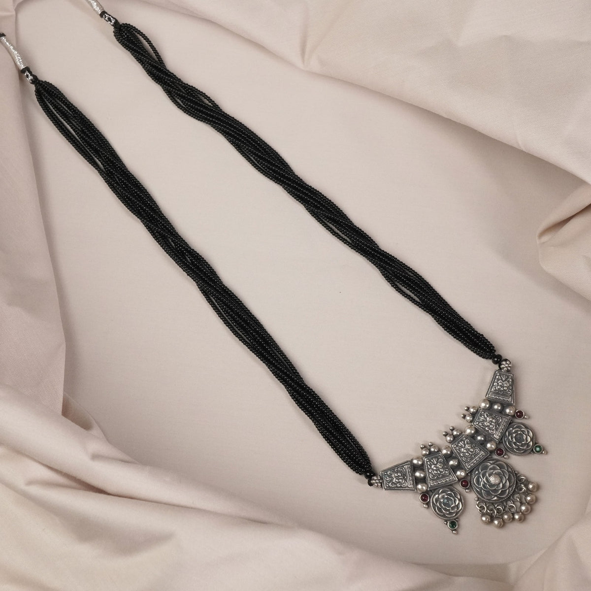 silver black beads mangalsutra design