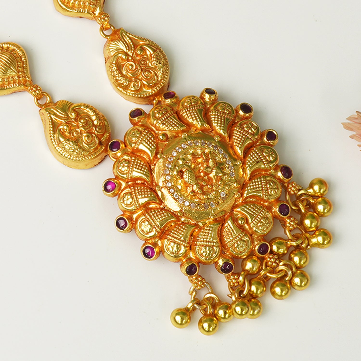 Buy Pure 925 Silver Gheru Gold Plated Light Weight Necklace Online