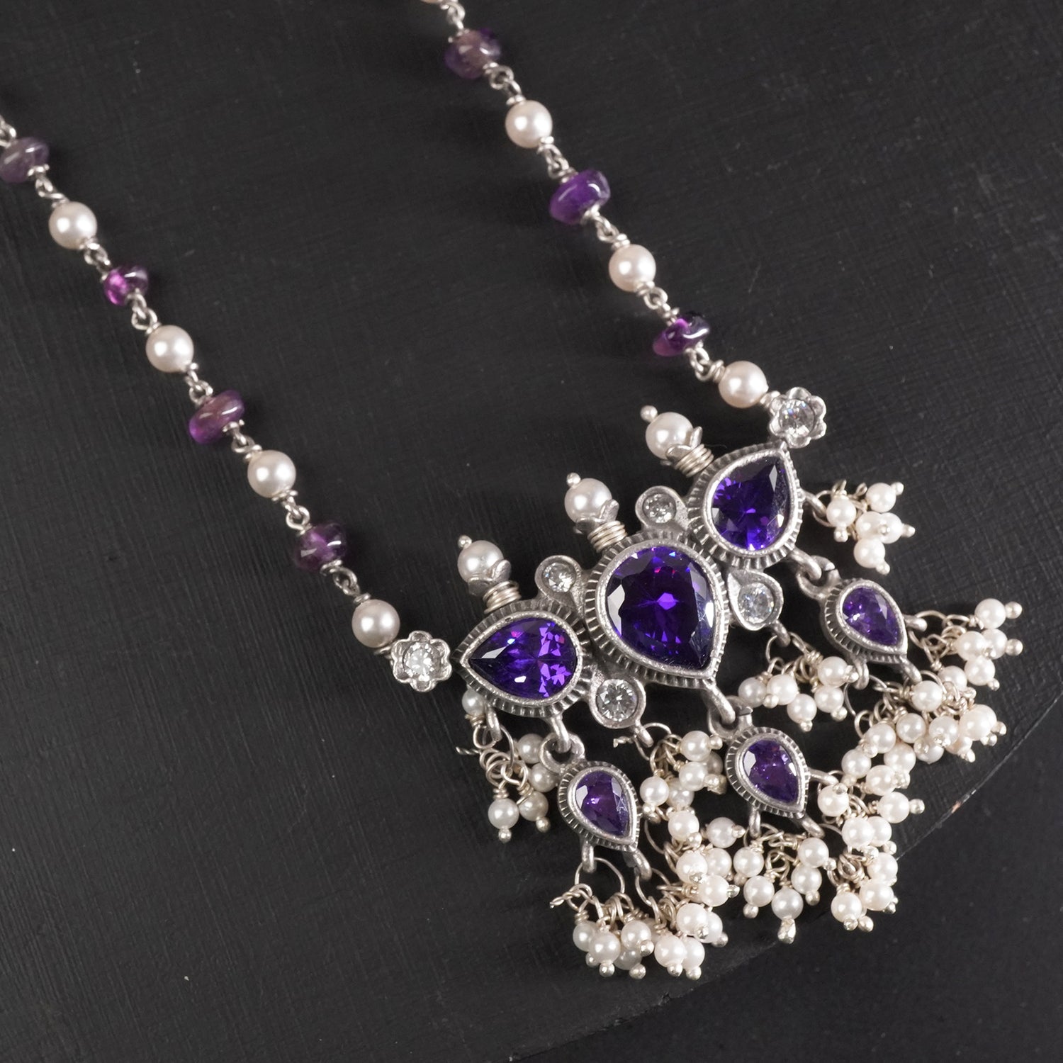 Minimal Silver Amethyst Tanmani With Amethyst Pearl Chain