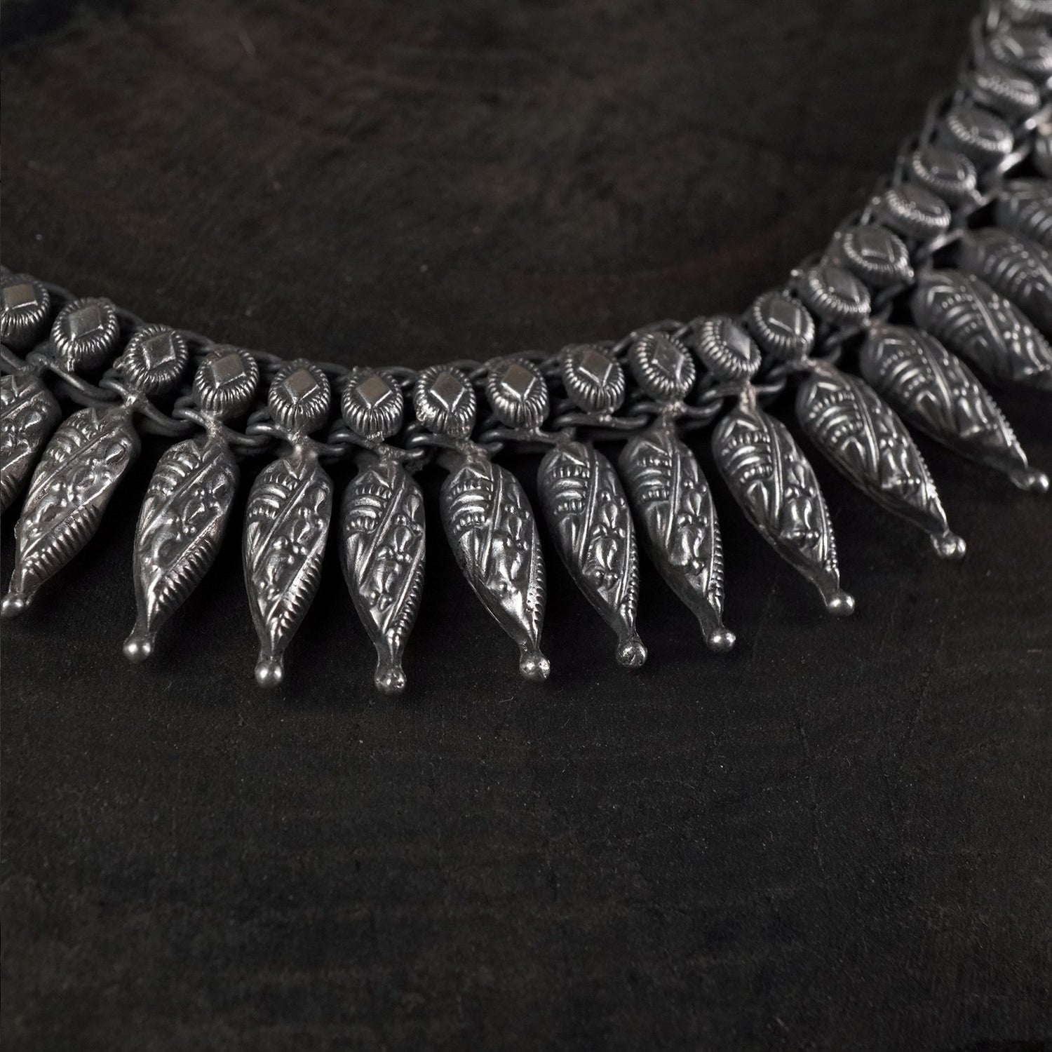 silver tribal necklace design